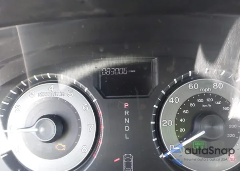 2014 Honda Odyssey Lx z USA, uszkodzony, nr VIN 5FNRL5H25EB118703